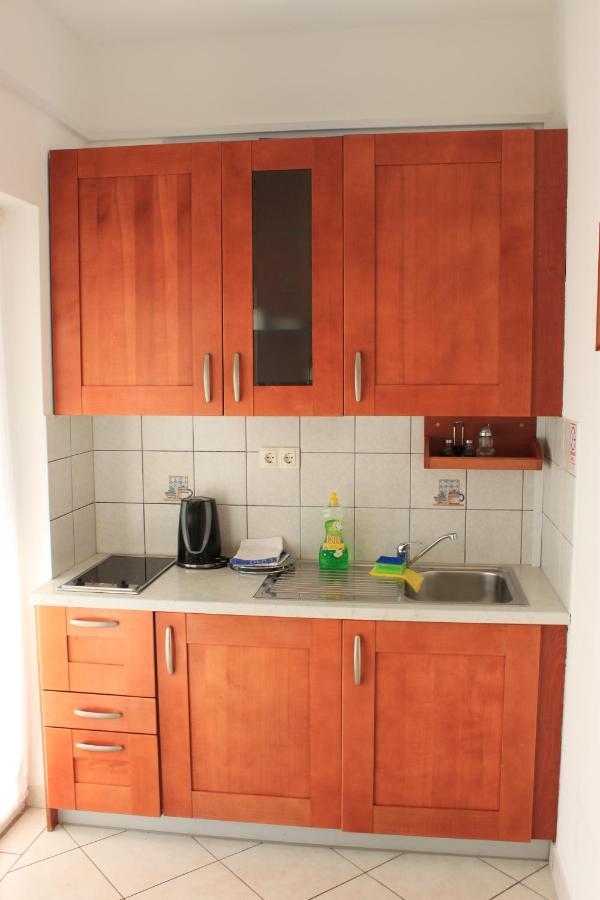 Pile Apartments 5 Omis Luaran gambar